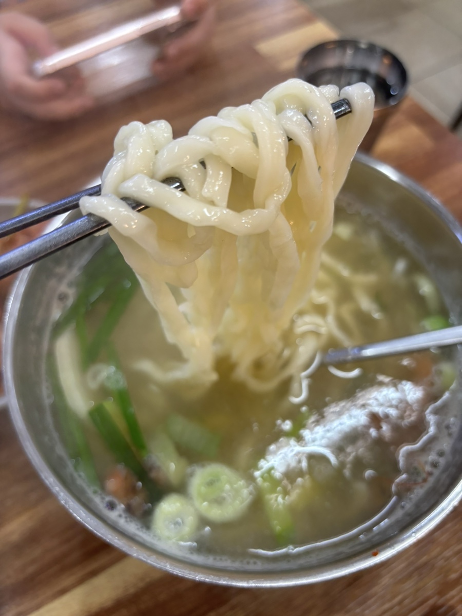 엄마손칼국수 사진 8