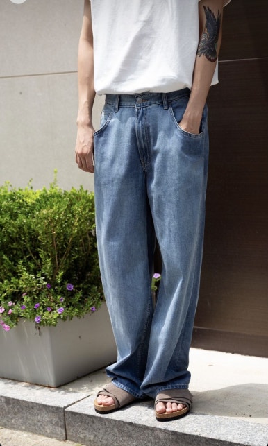 FIRSTFLOOR 이미지