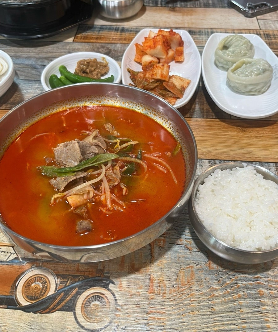 유가네한우곰탕명서점 이미지