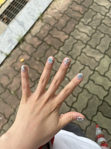데이데이 네일&뷰티 이미지