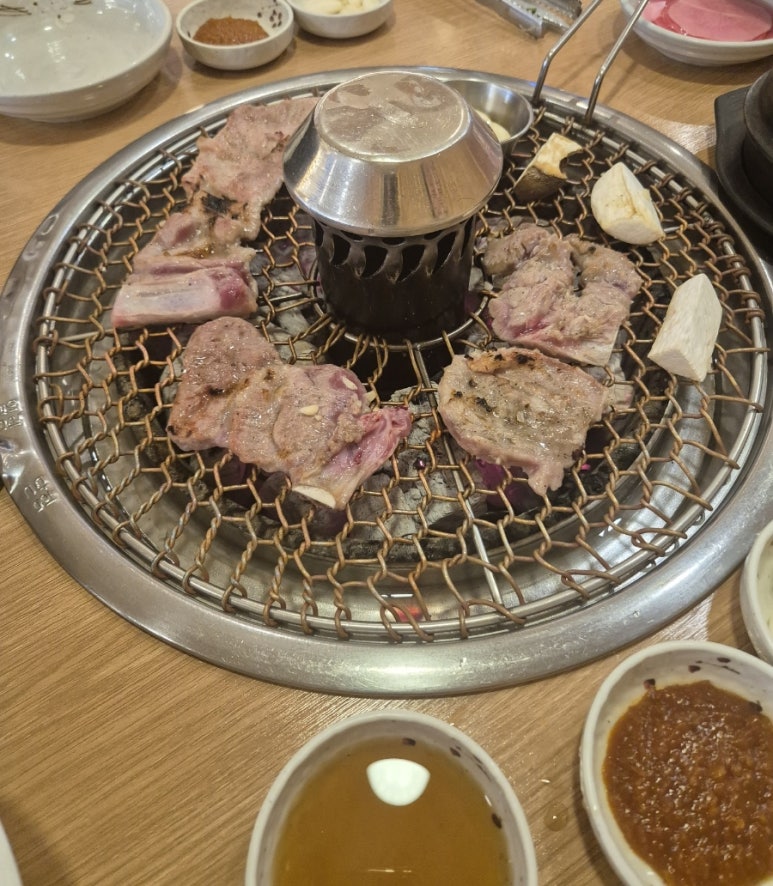 노담지숯불갈비 이미지