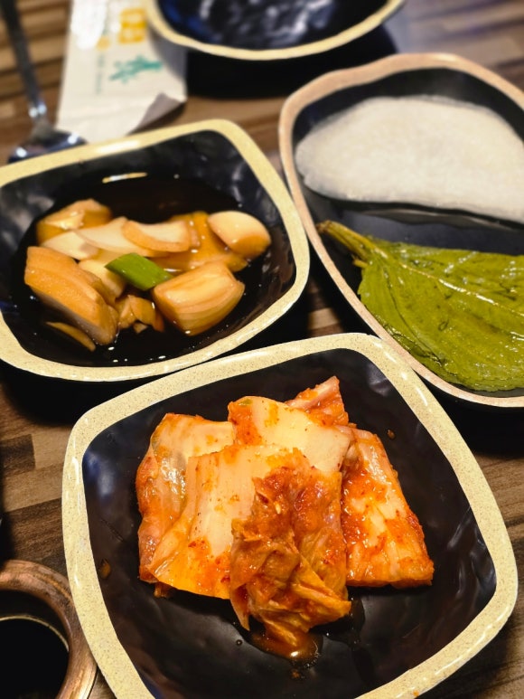 감일삼겹살 생맥주3900원! 삼겹살먹고 후식볶음밥 감일돈 솔직후기