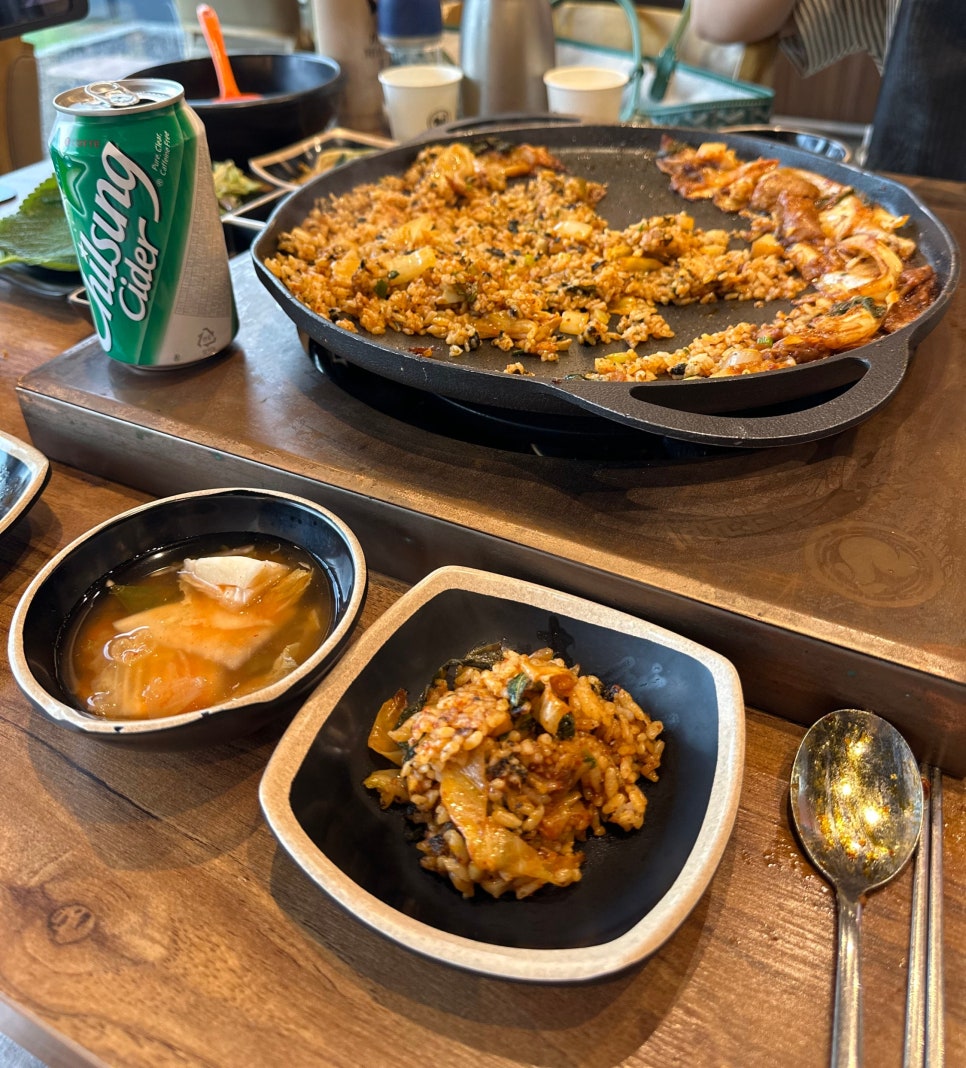 춘천통나무집닭갈비롯데프리미엄아울렛 이미지