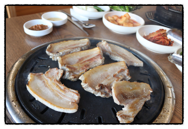 한우랑돼지랑갈비랑 이미지