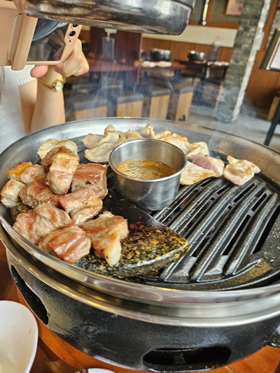 팔도고기식당 이미지
