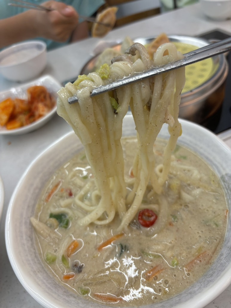 알까기샤브칼국수 이미지