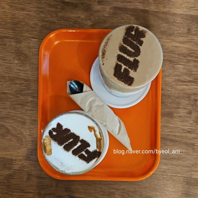 플러(FLUR) 이미지