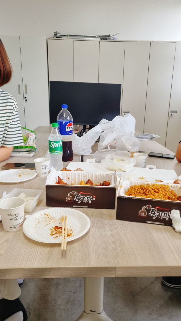 독가마숯불치킨 이미지