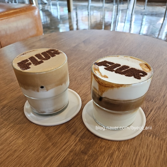 플러(FLUR) 이미지