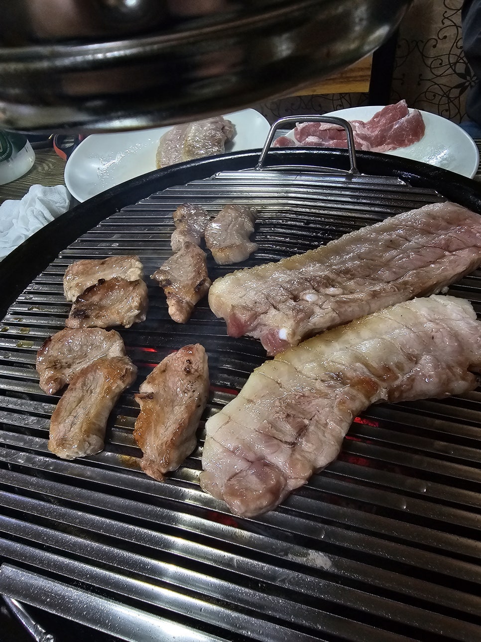 왕코네화로구이 이미지