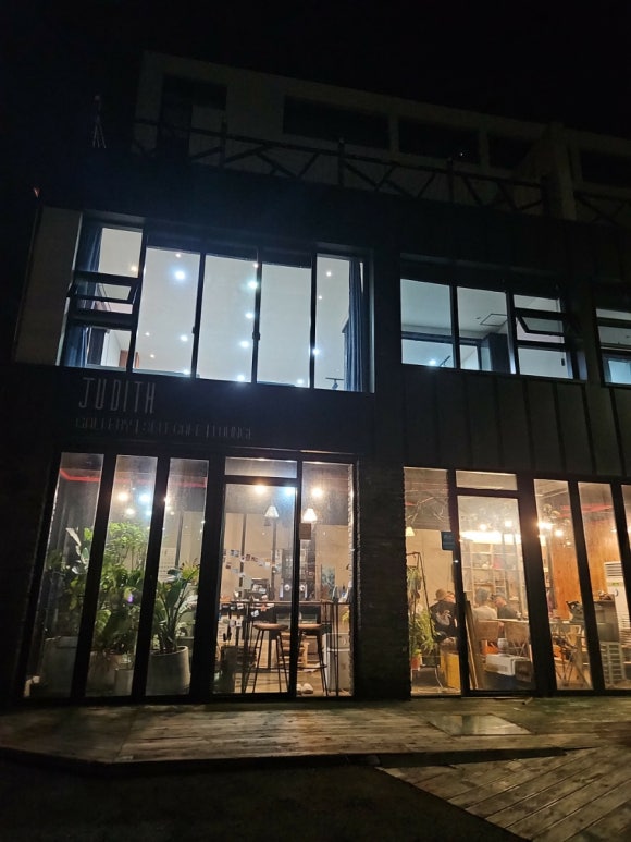 비에이치씨치킨외도점 이미지