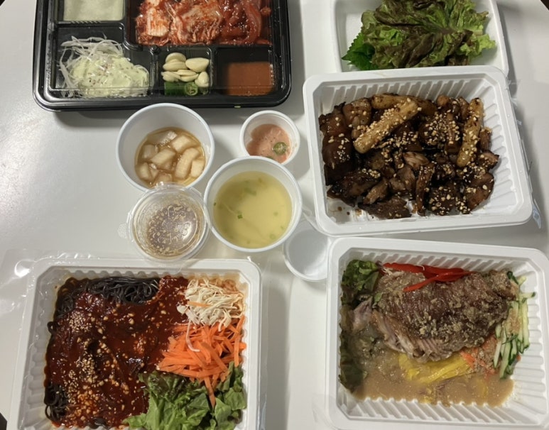 삼대왕족발 이미지