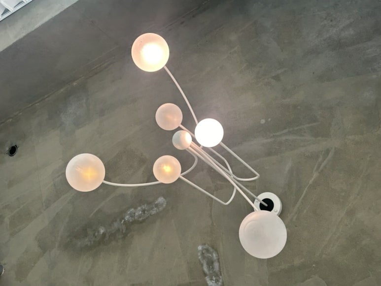 꼼꼼브로우 이미지