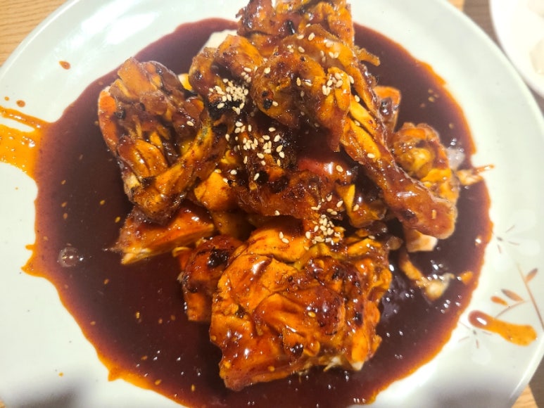 92닭숯불바베큐 이미지