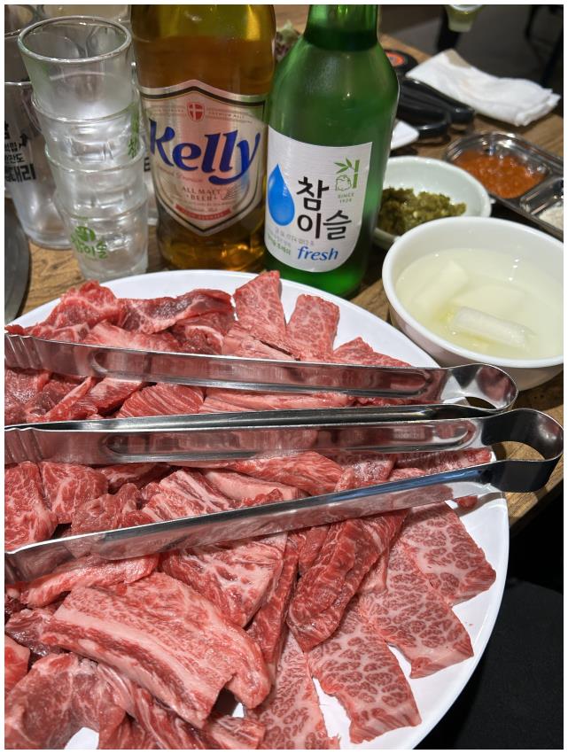 대한한우숯불구이 이미지