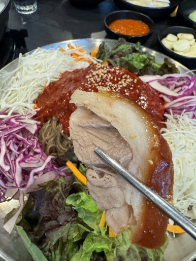 오향한방족발 이미지