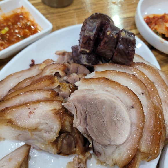 풍년족발 이미지