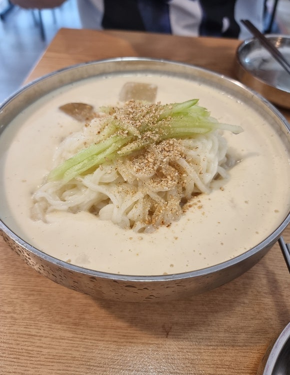 호남손팥칼국수 이미지