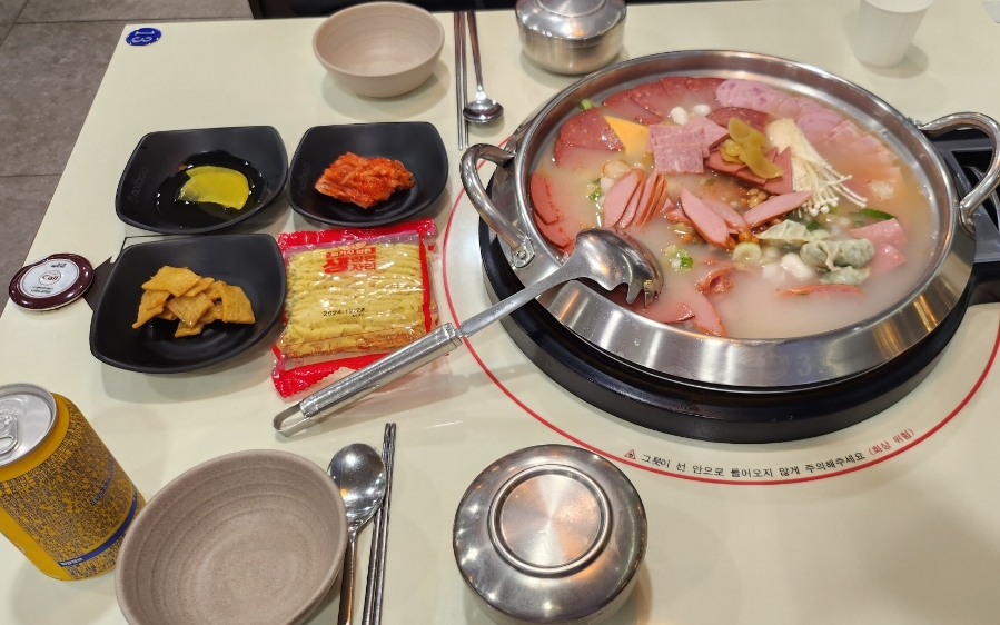 놀부부대찌개&김치찜 이미지