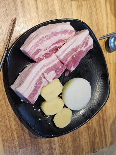 신세계꽃돼지 이미지
