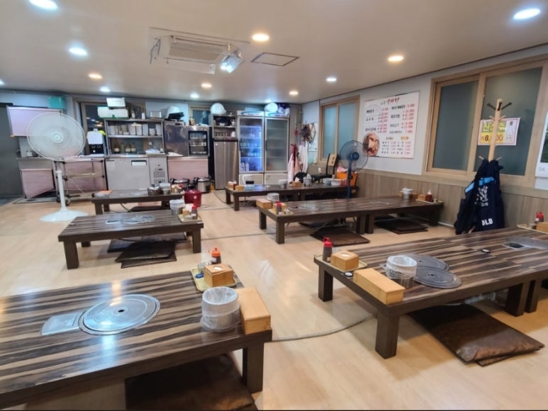 고향감자탕 이미지