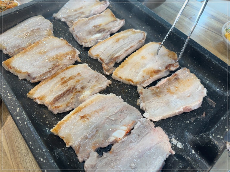 복돼지식당 이미지