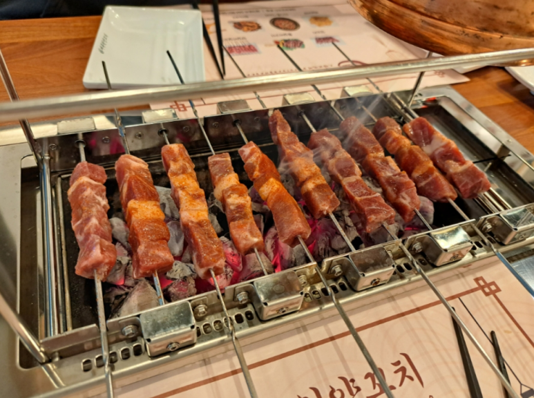 술먹는양꼬치 이미지