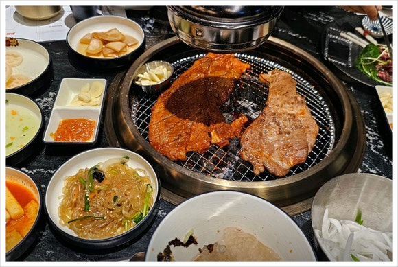 화화돼지왕갈비 이미지