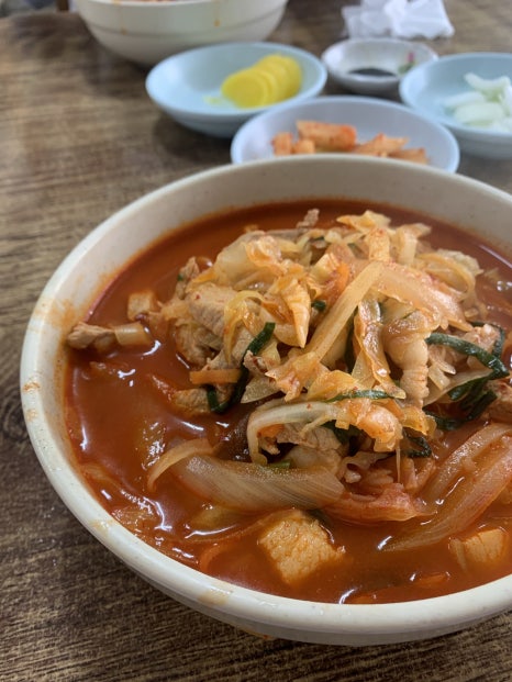 나루터돼지김치찌개 이미지