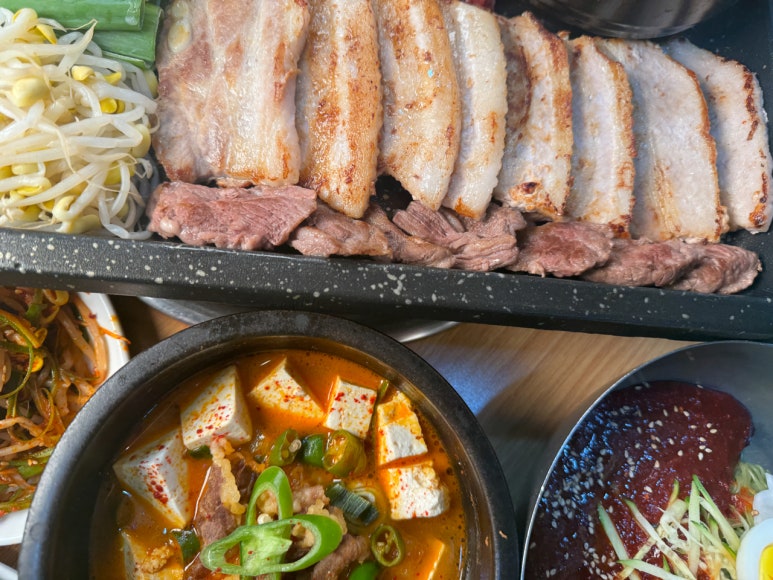 복돼지김치찌개 이미지