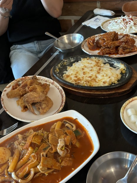 이서방치킨 이미지