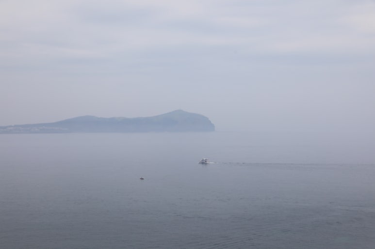 정상에 다다르는 길 이미지