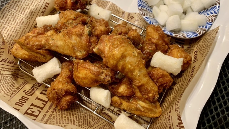 치킨왕 김닭구 이미지