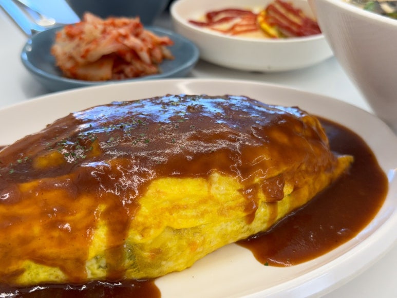 정성스러운김밥 이미지