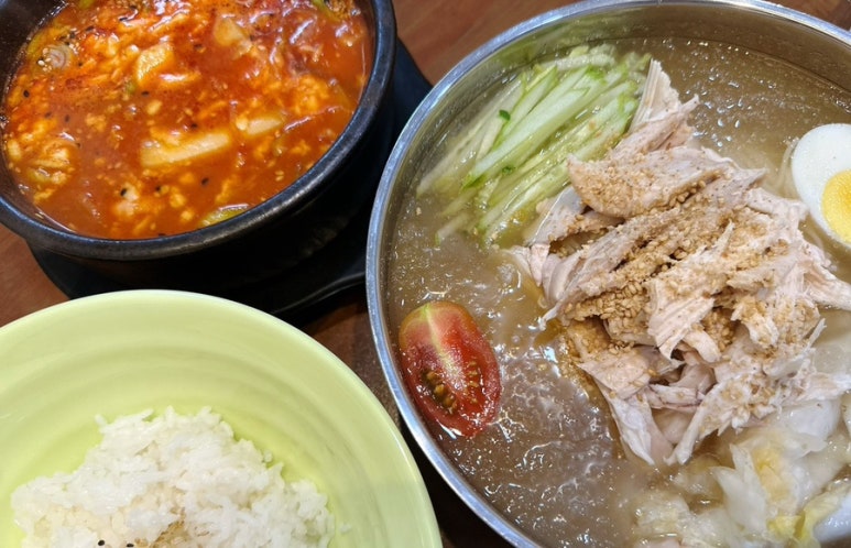 복닭 이미지