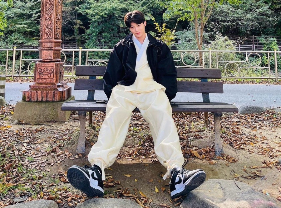 우석 이미지
