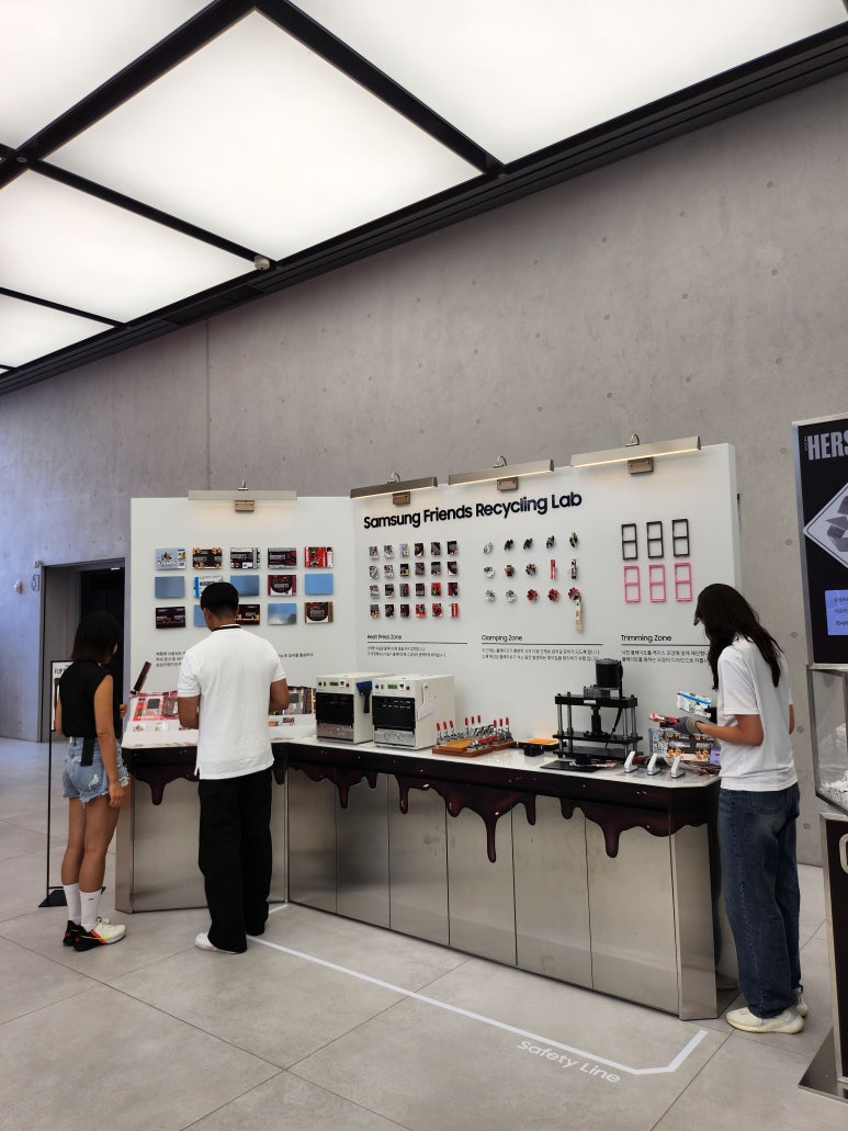 SAMSUNG TOUR 이미지