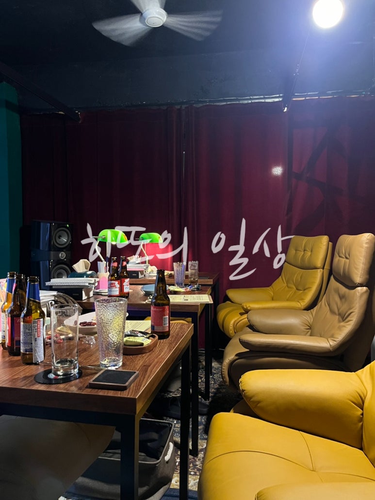 동명동 골방 이미지
