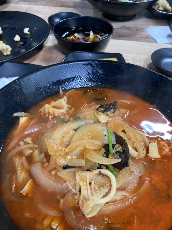 주홍짬뽕 이미지