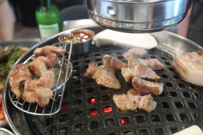 꿀고기집 이미지