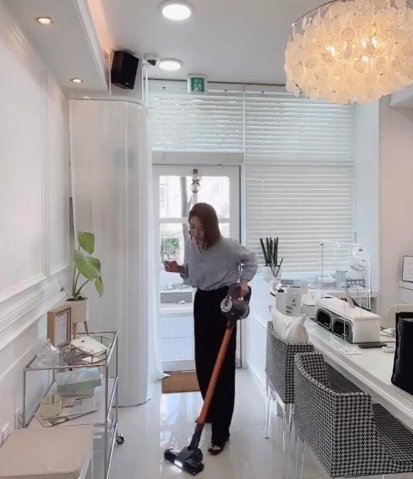 네일드레 이미지