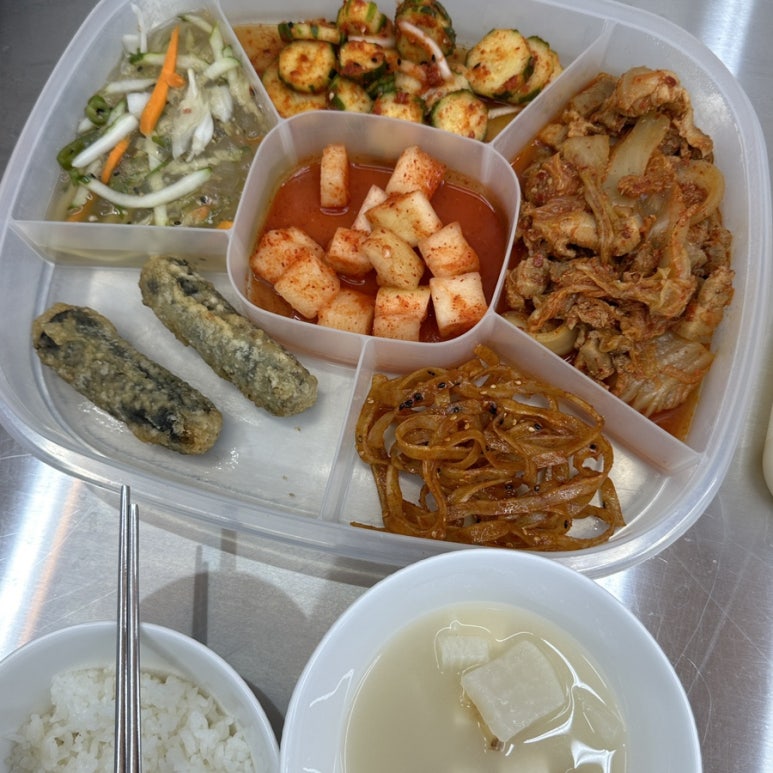 더문에스테틱 이미지