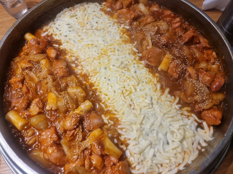 중앙닭갈비(본점) 이미지