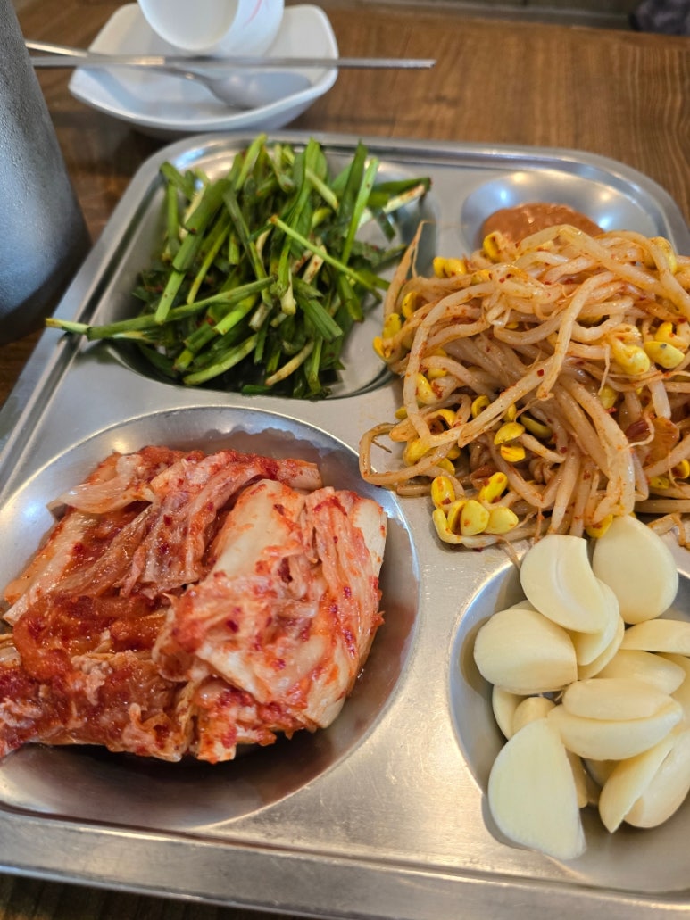 하이포크생삼겹 이미지