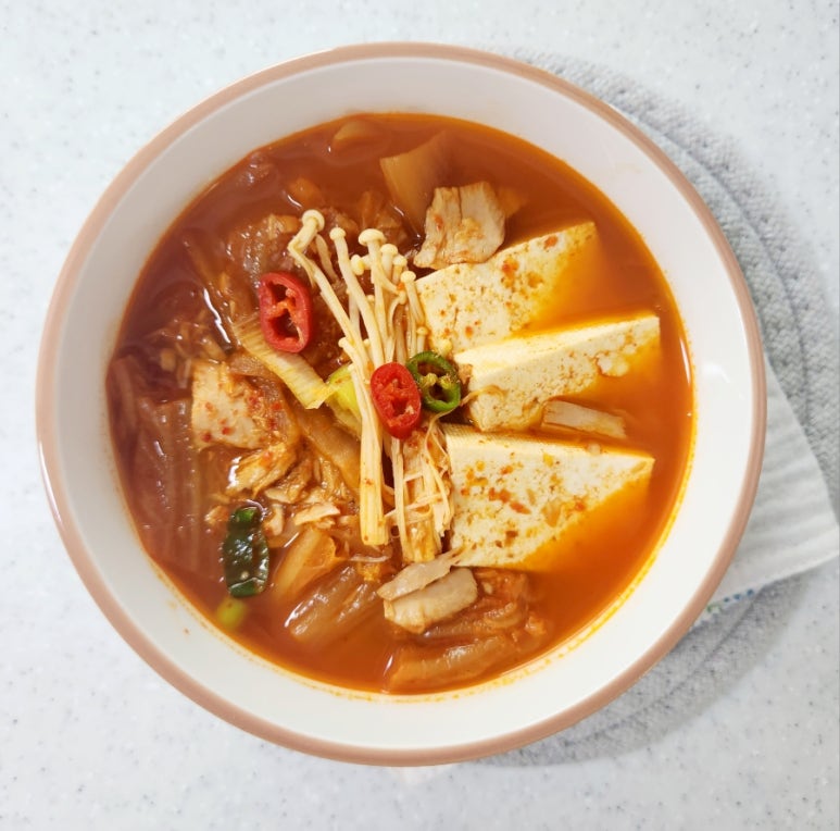 김치찌개 이미지
