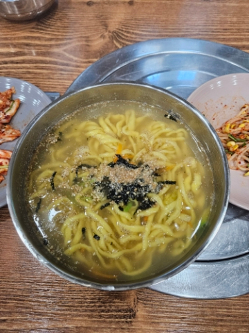 아빠가밀면손칼국수 이미지