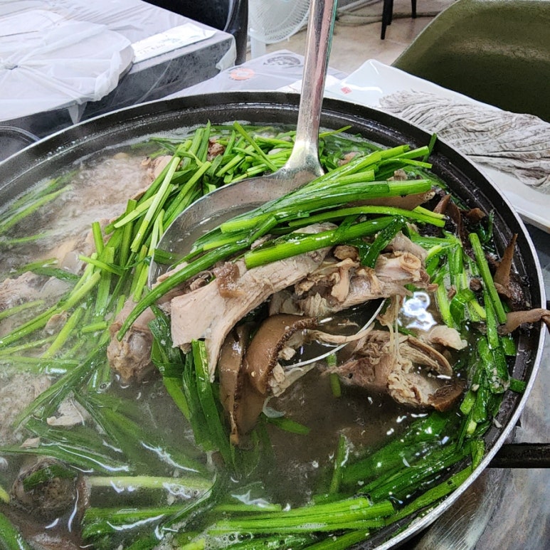 송해와오리백숙 이미지