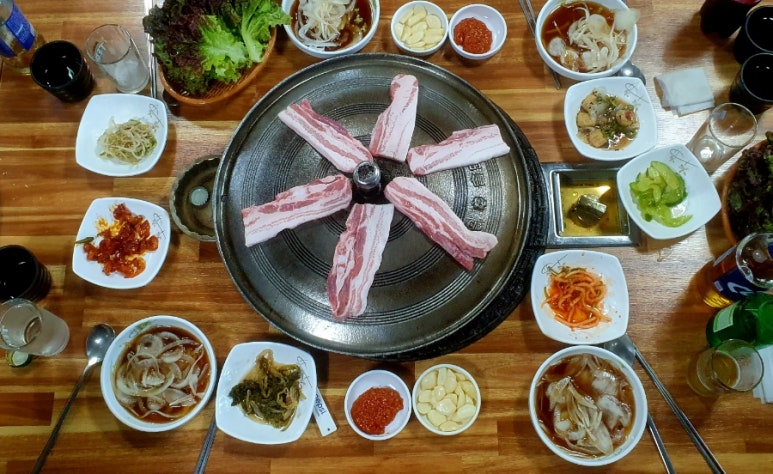 시골솥단지삼겹살 이미지