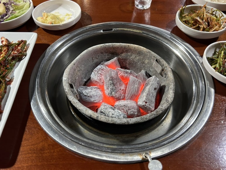 900가참숯뒷고기 이미지
