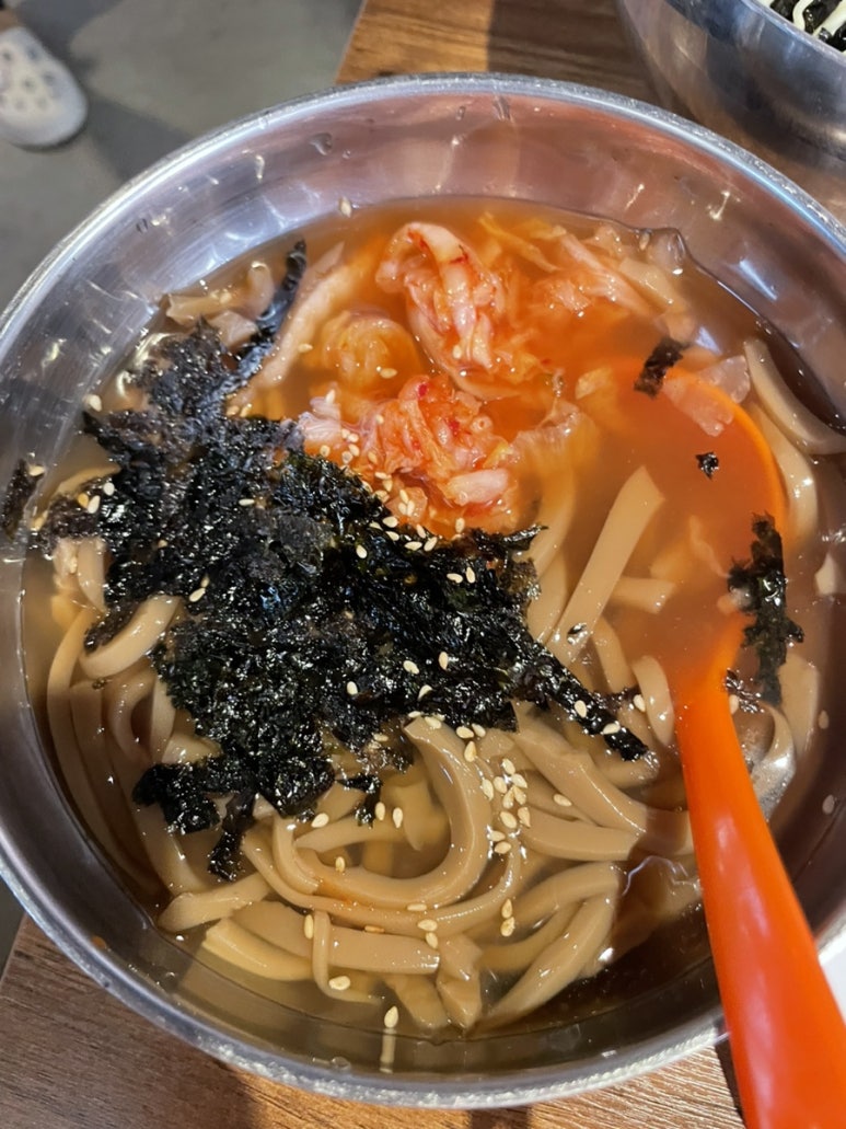 탐탐오향족발 이미지